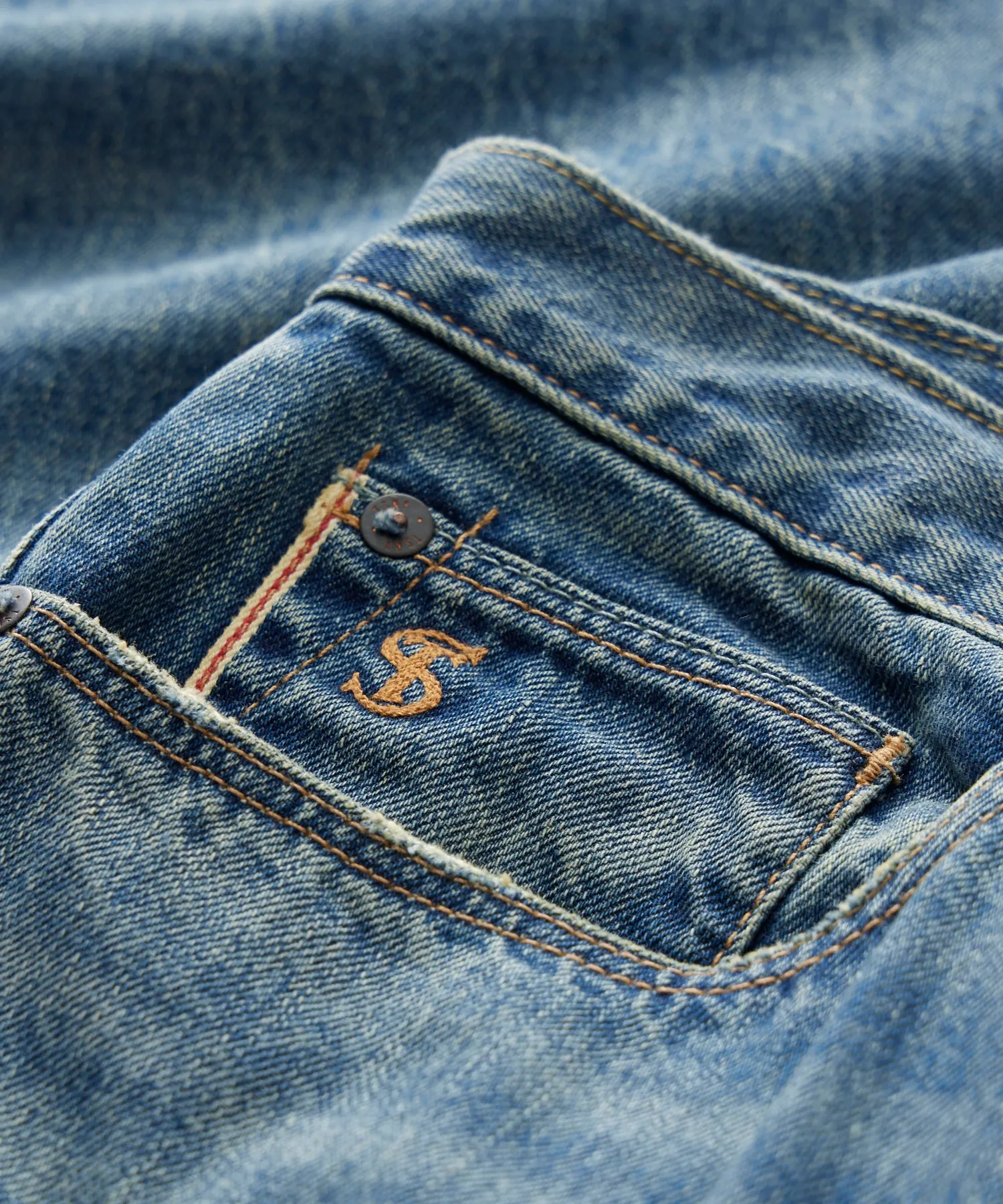 Slim Selvedge Jean in Worn Wash